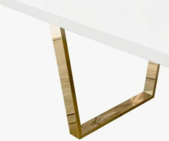 MILAN DINING TABLE W/ White Lacquer Top And Gold Polished Metal Base image 1